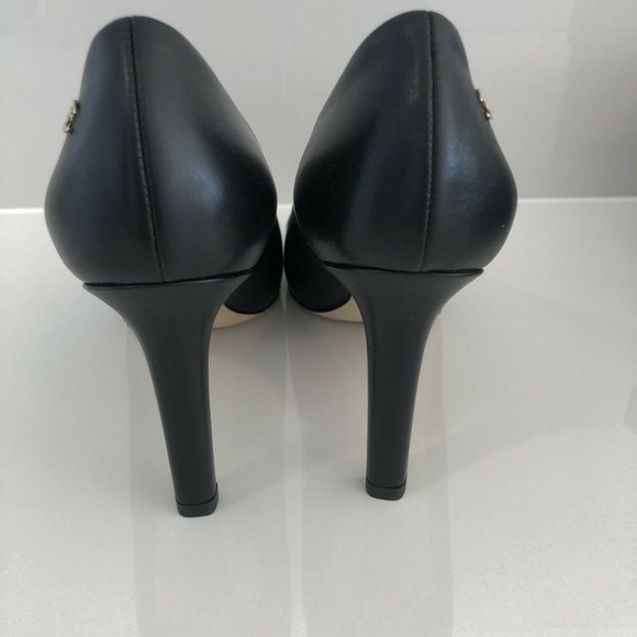 CHANEL Black Leather Cap Toe Pumps Size 37 - Picture 9 of 12